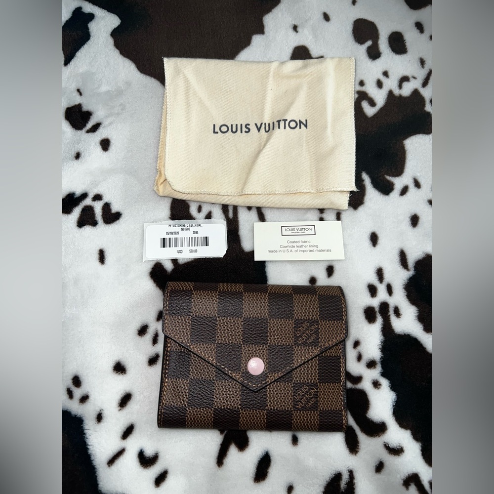 VICTORINE WALLET Damier Ebene Louis Vuitton
